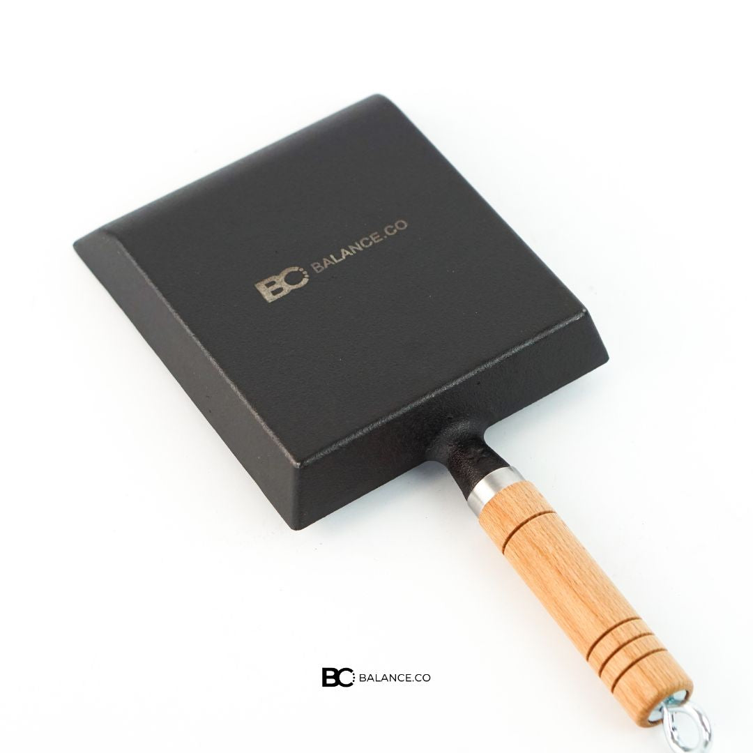 Cast Iron Tamagoyaki Pan โ Wooden Handle Japanese Egg & Frying Pan