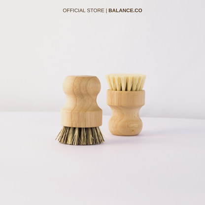 Balance.co Natural Kitchen Cleaning Brush | Bamboo Handle & Coconut Fibre Bristles | Berus Dapur